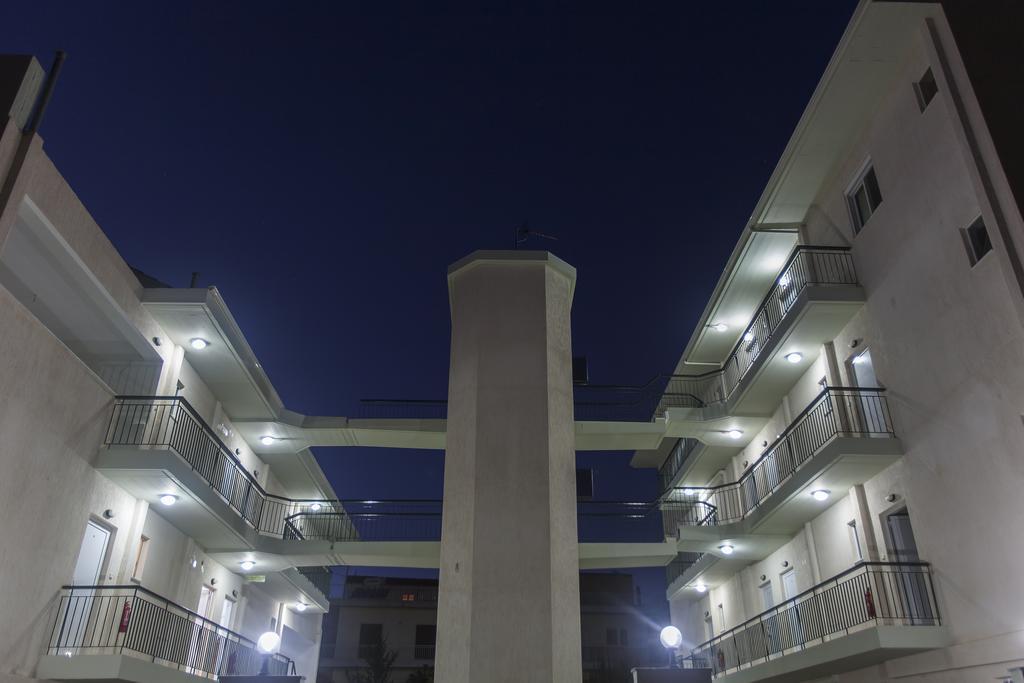 Xenion Ioannina Aparthotel Bagian luar foto